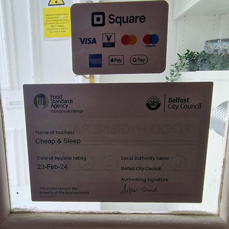 Aunty Katie'S House, Ni Tourist Board Certified & Located On The Main Oldpark Road To Belfast, With Free Continental Breakfast & Free Ultra Fast Sky Internet, Free Sky Sports & Free Sky Cinema, Self-Check In After 10Pm Gmtホステル エクステリア 写真